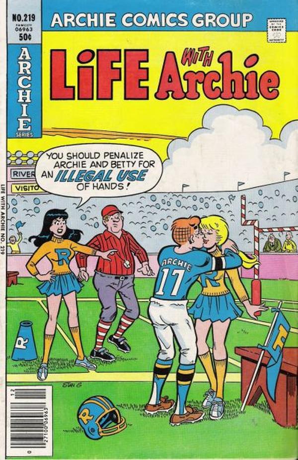Life with Archie #219 cover