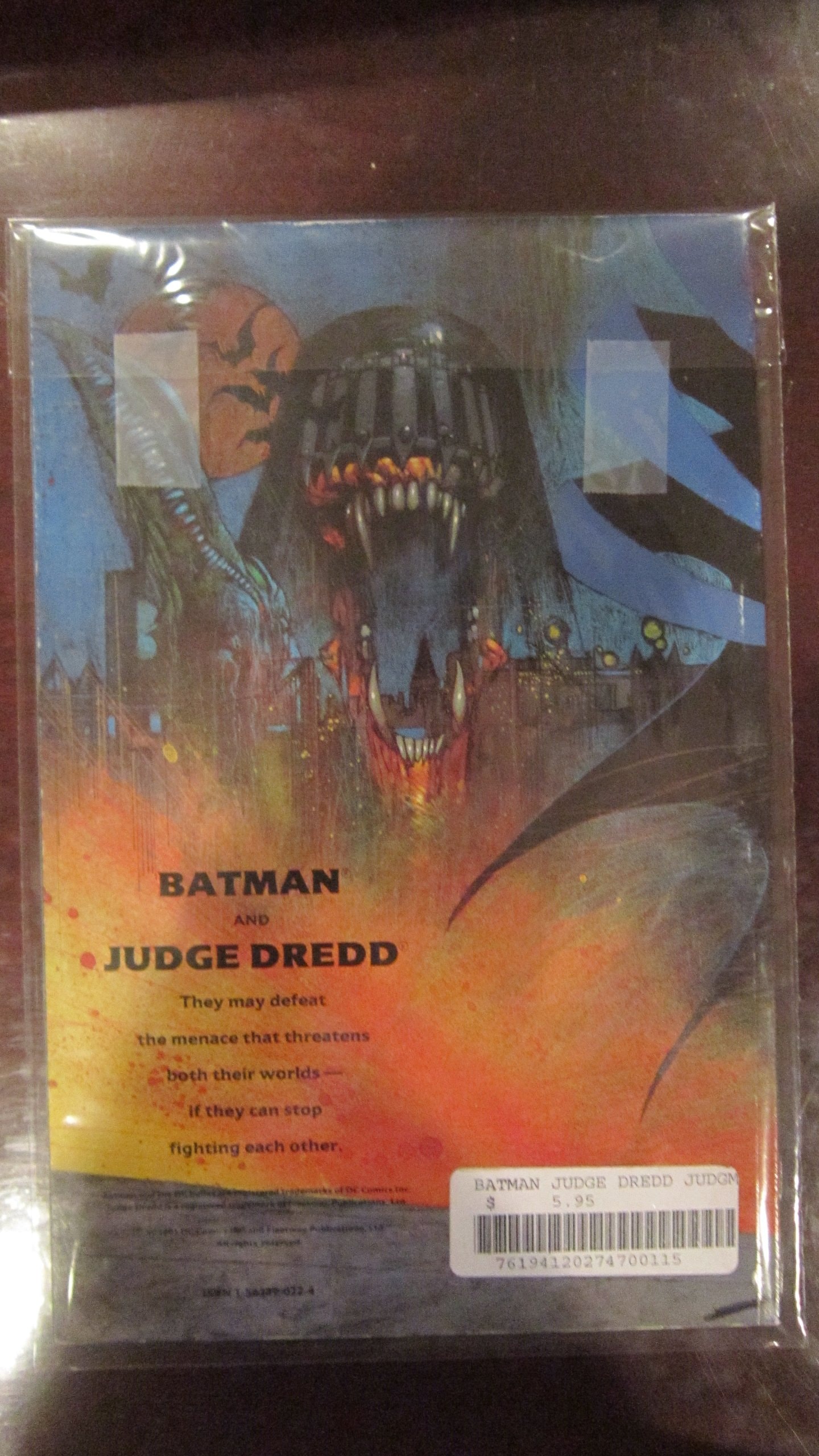Batman / Judge Dredd: Judgment on Gotham #[nn] cover