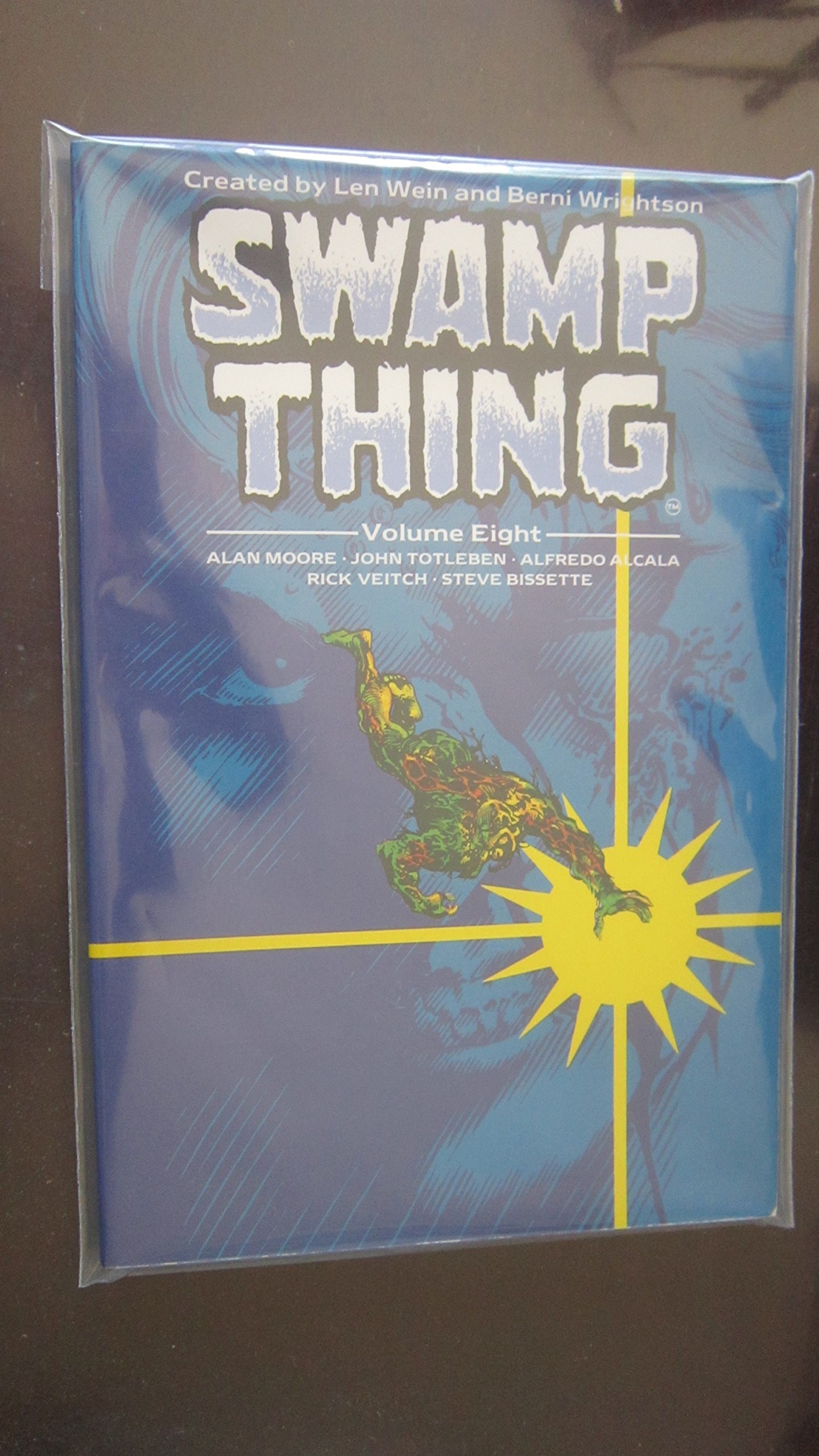 Swamp Thing #8 cover