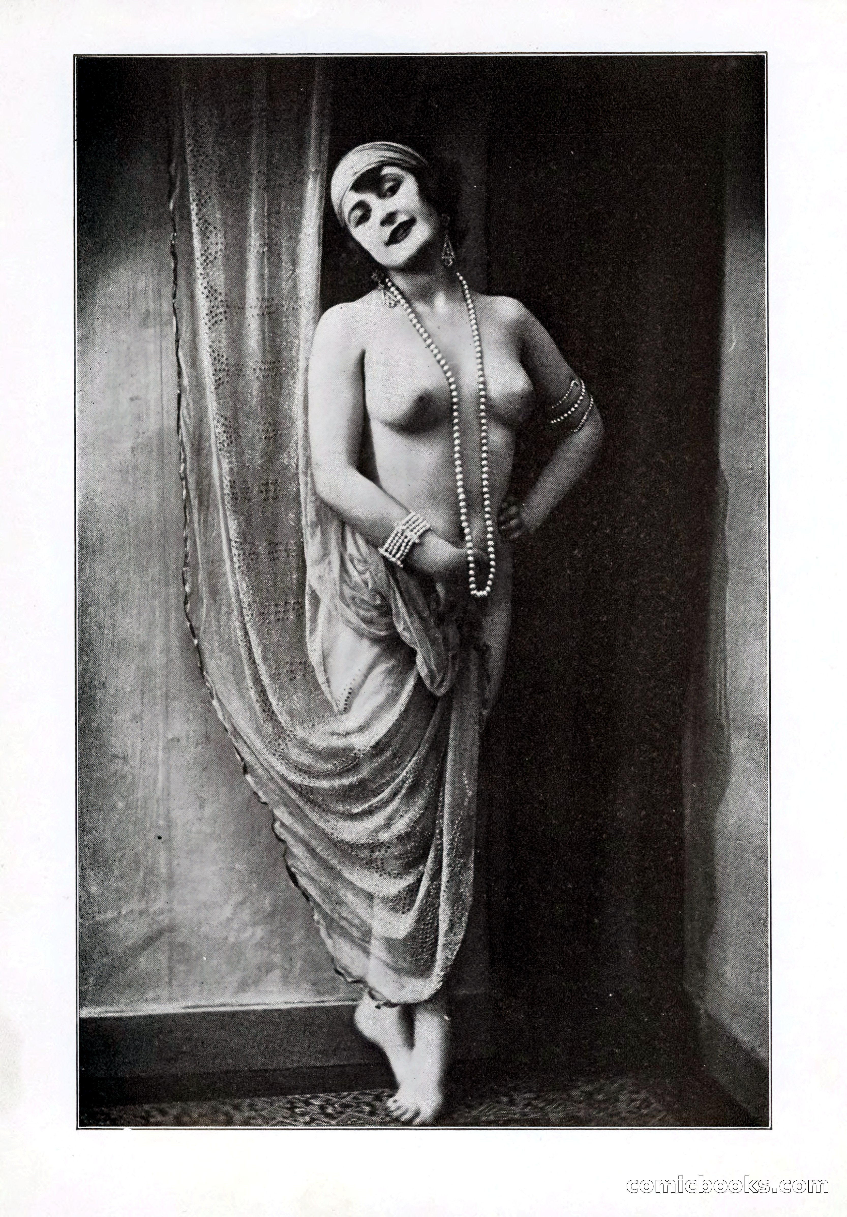French Follies, April 1930 — page 27 of 50
