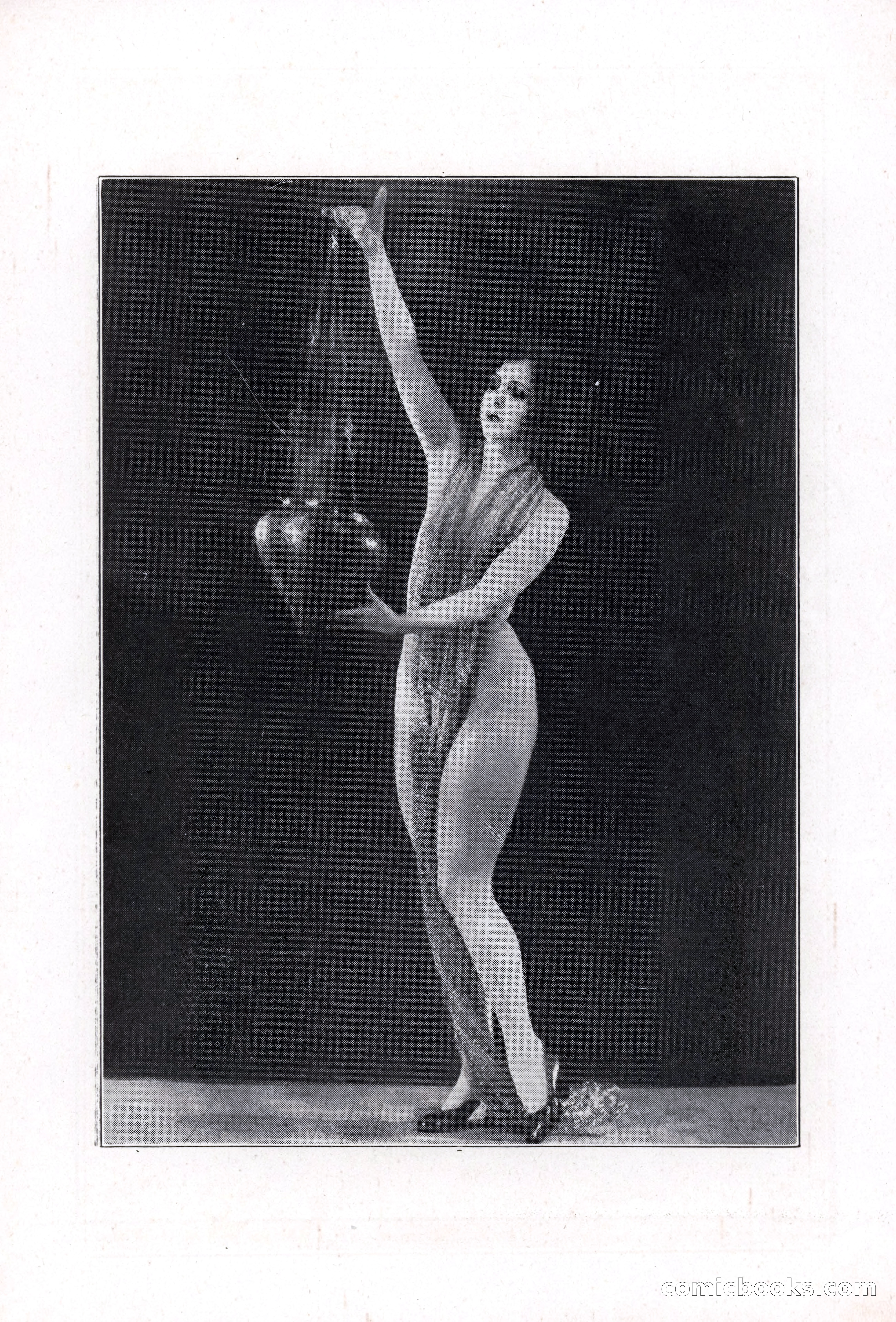 Gay Parisienne, March 1932 — page 21 of 52