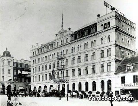Hotel Street Scene, Early 20th Century